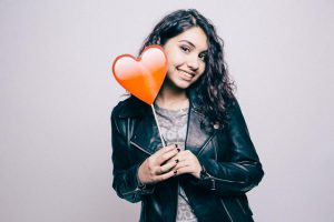 alessia-cara-scars-to-your-beautiful