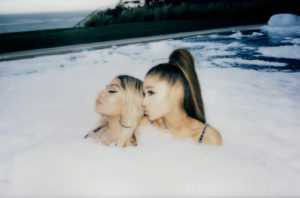 nicki-ariana-bed