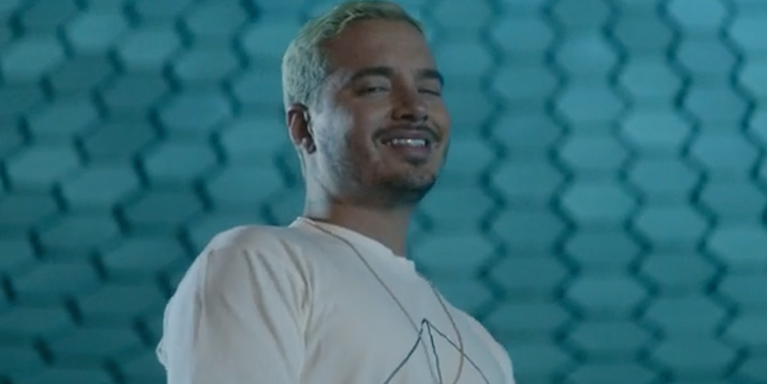 J Balvin – Bobo 歌詞を和訳してみた